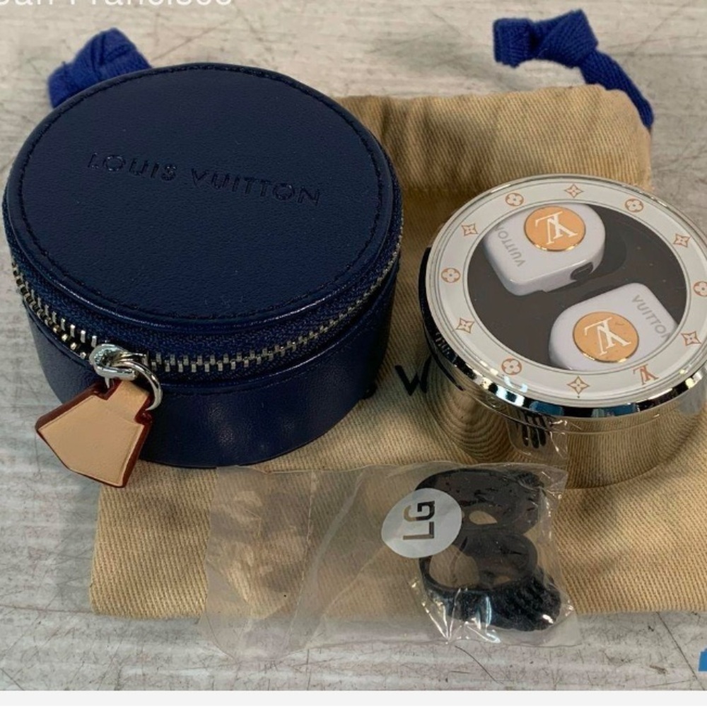 Louis Vuitton Monogram Earbuds